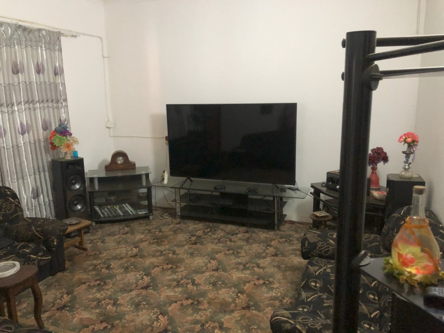 3 Bedroom Property for Sale in Petrusburg Free State